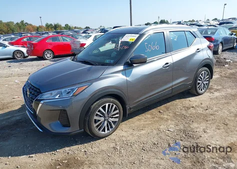 2023 Nissan Kicks Sv Xtronic Cvt z USA, uszkodzony, nr VIN 3N1CP5CV8PL566338
